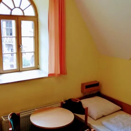 Hostel Christliche Jugendbildungs- Und Begegnungsstatte Schloss