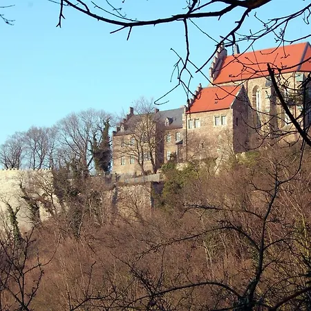 Christliche Jugendbildungs- Und Begegnungsstatte Schloss Hostel