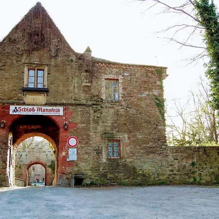 Christliche Jugendbildungs- Und Begegnungsstatte Schloss