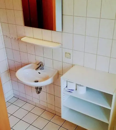 Christliche Jugendbildungs- Und Begegnungsstatte Schloss Hostel Mansfeld