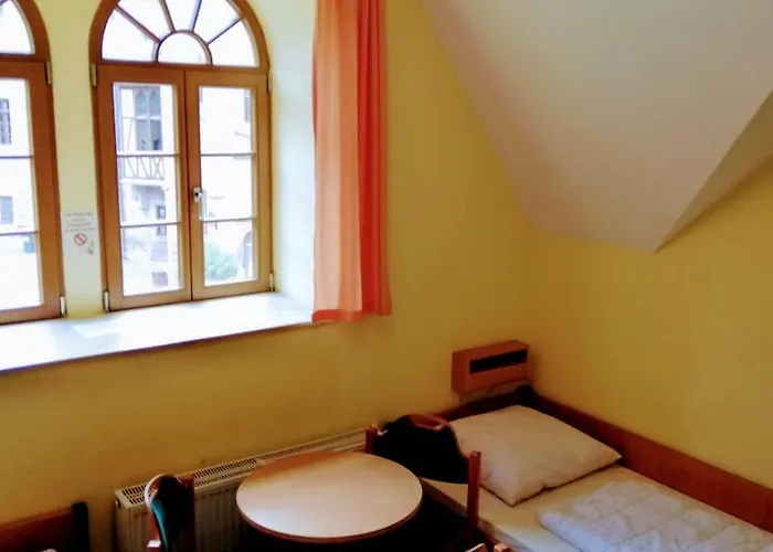 Hostel Christliche Jugendbildungs- Und Begegnungsstatte Schloss