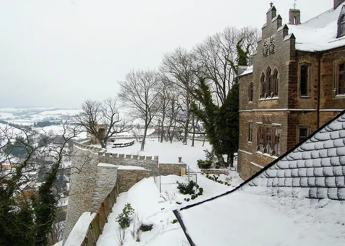 Christliche Jugendbildungs- Und Begegnungsstatte Schloss Hostel Mansfeld