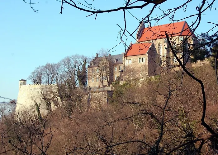 Christliche Jugendbildungs- Und Begegnungsstatte Schloss Hostel